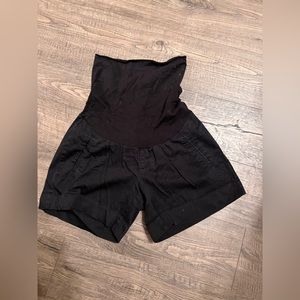 Maternity Motherhood shorts size XS